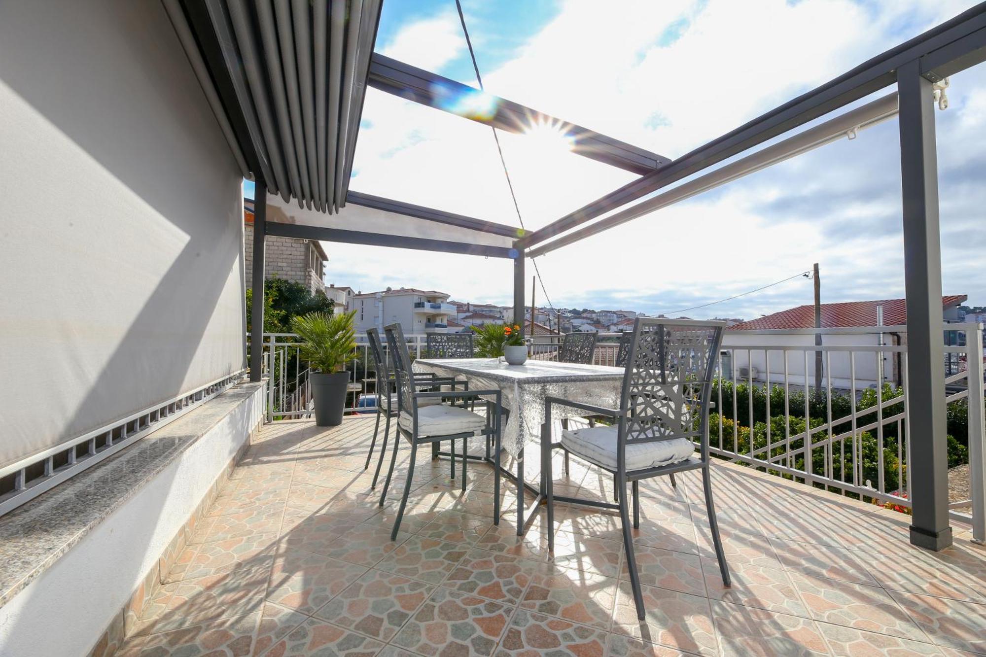 Apartments Vaska Trogir Bagian luar foto
