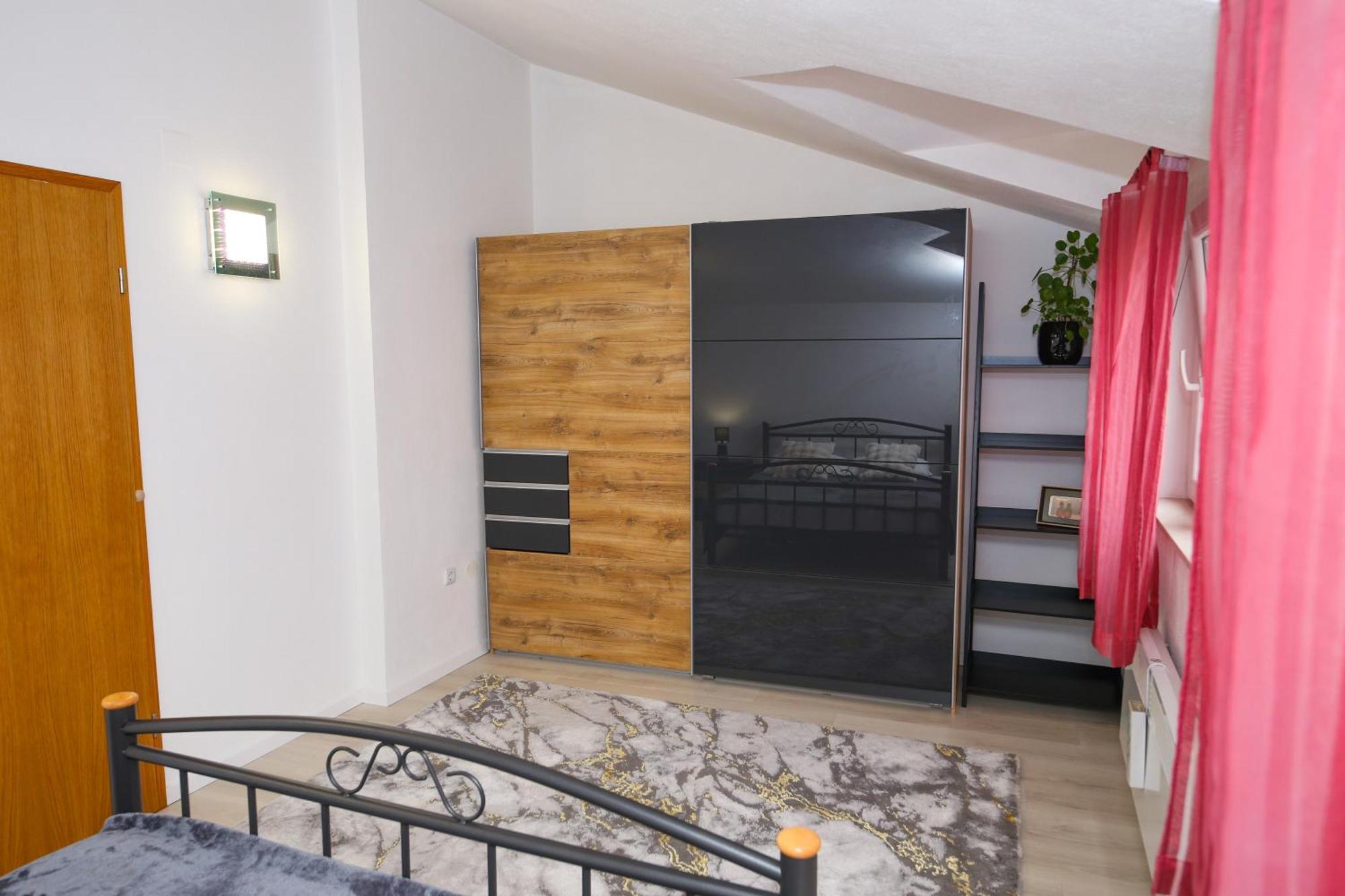 Apartments Vaska Trogir Bagian luar foto