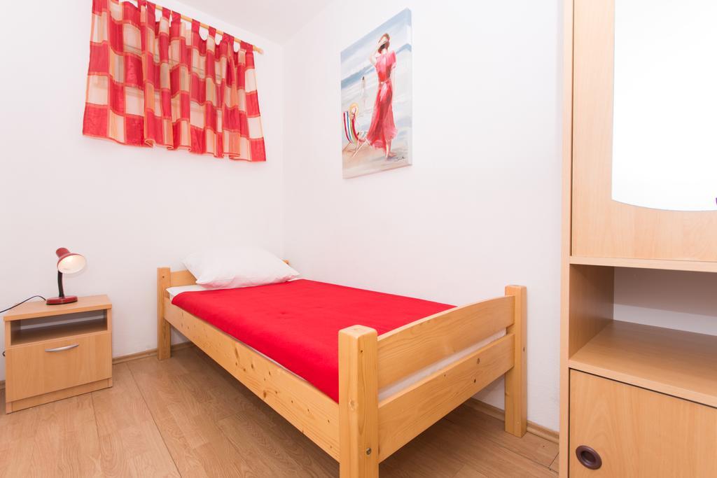 Apartments Vaska Trogir Bagian luar foto
