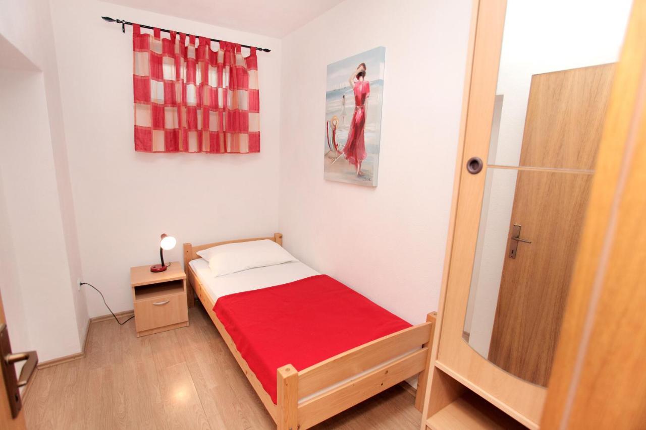 Apartments Vaska Trogir Bagian luar foto